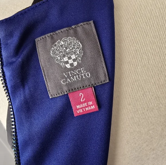 Vince Camuto Bold Blue Ombré Floral Sleeveless Dress - Picture 8 of 8